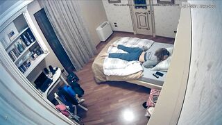 Dad installed a hidden camera and spies on his masturbating daughter