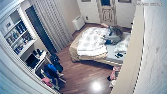 Dad installed a hidden camera and spies on his masturbating daughter
