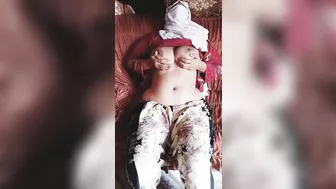 Leaked Desi MMs! Paki sister-in-law shows boobs and shaved pussy to her father-in-law