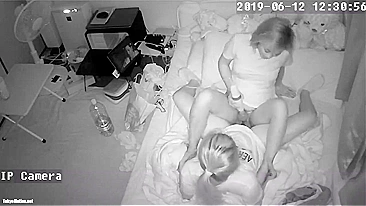 IPCAM is installed by mom, got caught   Lesbian twin sisters during sex!