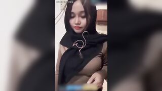 Bokep cmp Indo Tante Hijab Toge Montok Diewe Ponakan