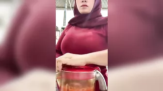 Bokep Cmp Indo Nemenin Tante Kimora Tembem Gurih Masak Di Dapur