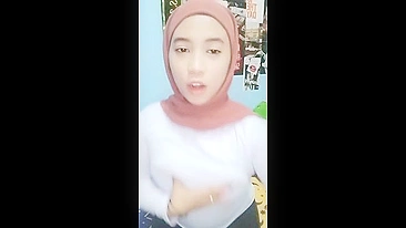 Bokep Cmp Indo Yunita Jilbab Colmek Bar Bar - Amanda Baby