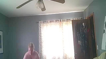 Finally I caught a mom with bare tits on my phone camera