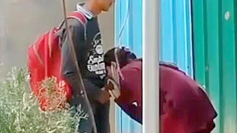 Leaked Desi MMS! Young Indian college couple caught doing sex outdoor