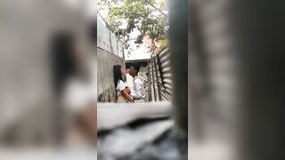 Leaked Desi MMS! Young Indian school lovers caught while having romance!