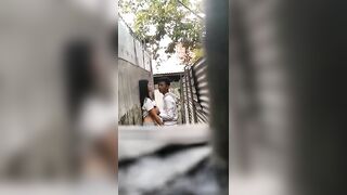 Leaked Desi MMS! Young Indian school lovers caught while having romance!