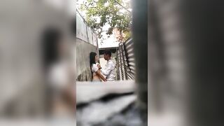 Leaked Desi MMS! Young Indian school lovers caught while having romance!