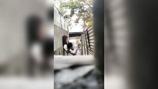 Leaked Desi MMS! Young Indian school lovers caught while having romance!