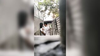 Leaked Desi MMS! Young Indian school lovers caught while having romance!