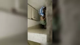 Leaked Desi MMS! Incredible sex, cheating wife, caught in a railway station toilet