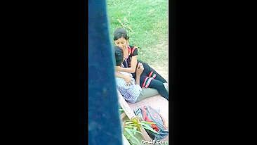 Leaked Desi MMS! A young student and a tutor were caught having sex outdoors!