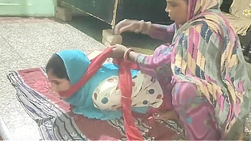 A busty Indian whore in a sari was tied up and gagged!