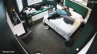 Wife takes some time out of busy day to fingering hard under the covers! Wife takes some time out of busy day to fingering hard under the covers!