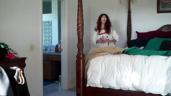 Caught masturbating! The wife jerks off with a vibrator, bringing herself to a convulsive orgasm! Caught masturbating! The wife jerks off with a vibrator, bringing herself to a convulsive orgasm!