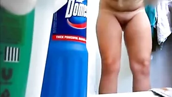 I Finally Managed To Catch A Naked Mom In The Shower On A Hidden Camera