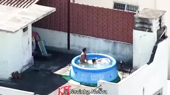 A neighbor caught sex in the pool, a neighbor's boy pulls his own mother on a dick