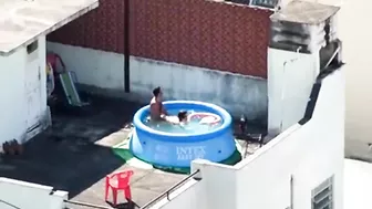 A neighbor caught sex in the pool, a neighbor's boy pulls his own mother on a dick