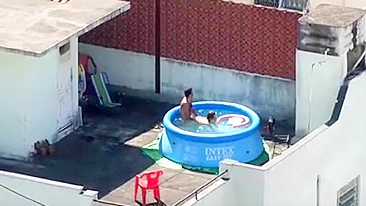 A neighbor caught sex in the pool, a neighbor's boy pulls his own mother on a dick