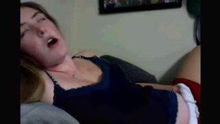 Hidden Cam Catches Skinny Sporty Babe Finger-Fucking Her Tight Pussy