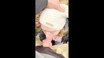 My niece and a quick blowjob on the street so as not to be caught