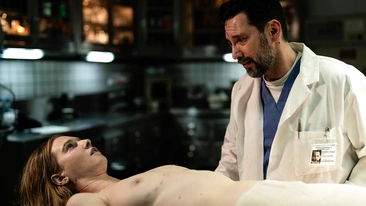 Lost in Lust ☆ Morgue Worker's Erotic Encounter with a Dead Beauty