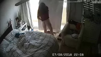 Horny Housewife Lies About Never Touching Her Twat, But Hidden Camera Captures Her Fingering Pussy