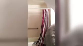 Filthy Milf's Bath Time Turns into Wild Shower Handle Pussy Pounding