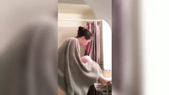 Filthy Milf's Bath Time Turns into Wild Shower Handle Pussy Pounding