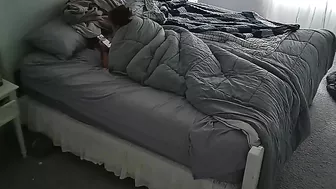 Sneaky Wife Claims No Jilling Off, But Spy Cam Reveals Her Desperately Toying Her Diddling Wet Fuckhole Each Day