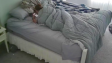 Sneaky Wife Claims No Jilling Off, But Spy Cam Reveals Her Desperately Toying Her Diddling Wet Fuckhole Each Day