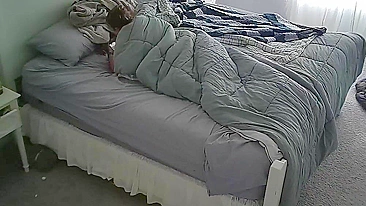 Sneaky Wife Claims No Jilling Off, But Spy Cam Reveals Her Desperately Toying Her Diddling Wet Fuckhole Each Day