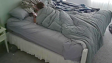 Sneaky Wife Claims No Jilling Off, But Spy Cam Reveals Her Desperately Toying Her Diddling Wet Fuckhole Each Day