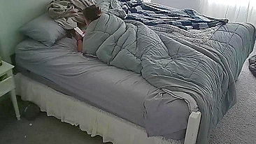 Sneaky Wife Claims No Jilling Off, But Spy Cam Reveals Her Desperately Toying Her Diddling Wet Fuckhole Each Day