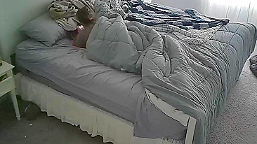 Sneaky Wife Claims No Jilling Off, But Spy Cam Reveals Her Desperately Toying Her Diddling Wet Fuckhole Each Day