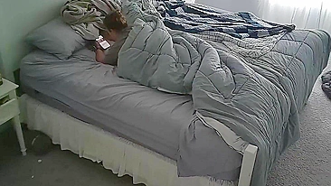 Sneaky Wife Claims No Jilling Off, But Spy Cam Reveals Her Desperately Toying Her Diddling Wet Fuckhole Each Day