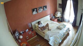I Caught My Cheating Wife Masturbating Her Tight Pussy with a Vibrator Every Day!