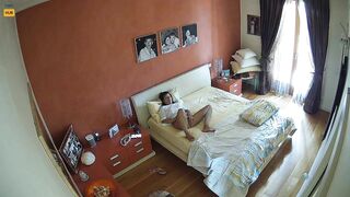 I Caught My Cheating Wife Masturbating Her Tight Pussy with a Vibrator Every Day!