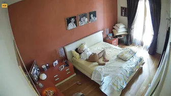 I Caught My Cheating Wife Masturbating Her Tight Pussy with a Vibrator Every Day!