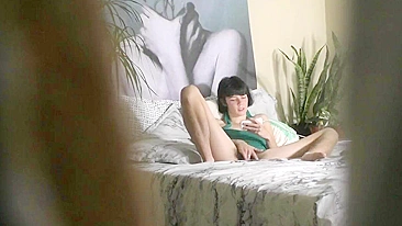 Spying on Masturbation, Voyeur Vid Shows Busty Roommate Orgasming with Shaved Pussy Toy
