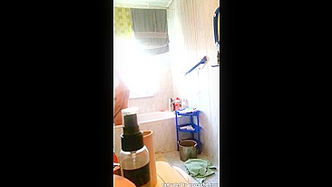 Lustful Hidden Cam Snags Wife Fingering Her Soaked Twat, Home Alone in Bathroom Heat!