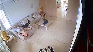 Devious Wife Sets Trap, Records Hubby Savagely Mouth Fucking Babysitter in Bedroom