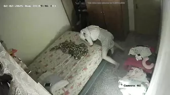 Nasty Wifey Jacks Her Pussy Like Crazy, Hits Climax in Minutes Caugth on Hidden Cam