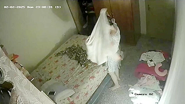 Nasty Wifey Jacks Her Pussy Like Crazy, Hits Climax in Minutes Caugth on Hidden Cam