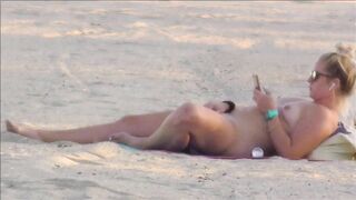 Lustful MILF Ravishing Her Soaking Cunt Amidst Noisy Beach Mob On Ocean Shore - Hidden Cam