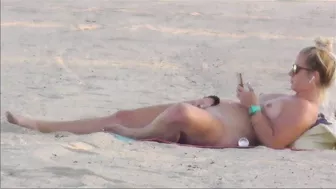 Lustful MILF Ravishing Her Soaking Cunt Amidst Noisy Beach Mob On Ocean Shore - Hidden Cam