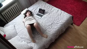 Horny Stepsis Caught Rubbin Her Juicy Twat to Massive Cock Fantasies - Secret Cam Action