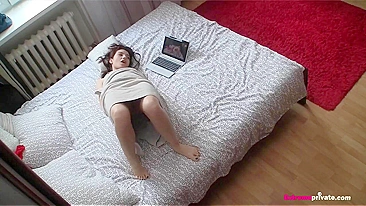 Horny Stepsis Caught Rubbin Her Juicy Twat to Massive Cock Fantasies - Secret Cam Action