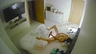 Naked Mom Squirts Hard Watching Porn & Finger-Fucking Her Soaking Wet Twat - Hidden cam