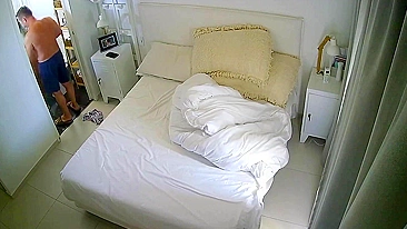 Son's Secret Spy Cam Films Dad Fucked Mom's Tight Hole with Hard Thrusts, Son Voyeur